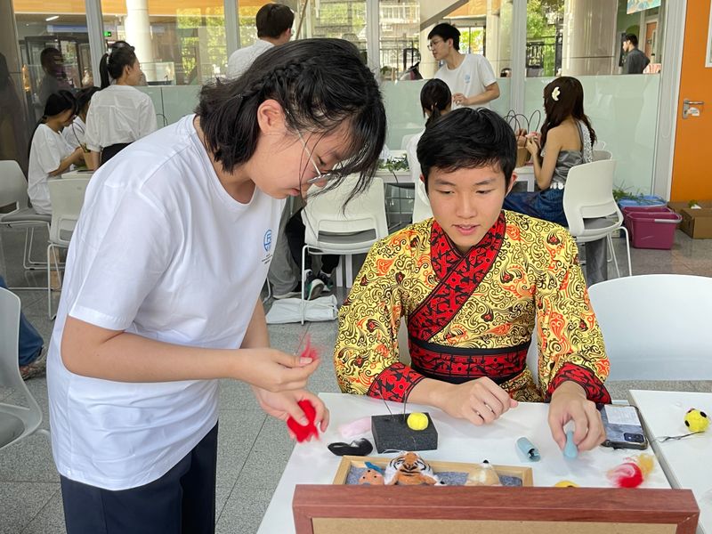 23年学生学接回家6