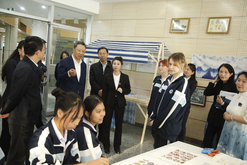 26年接待教育部领导